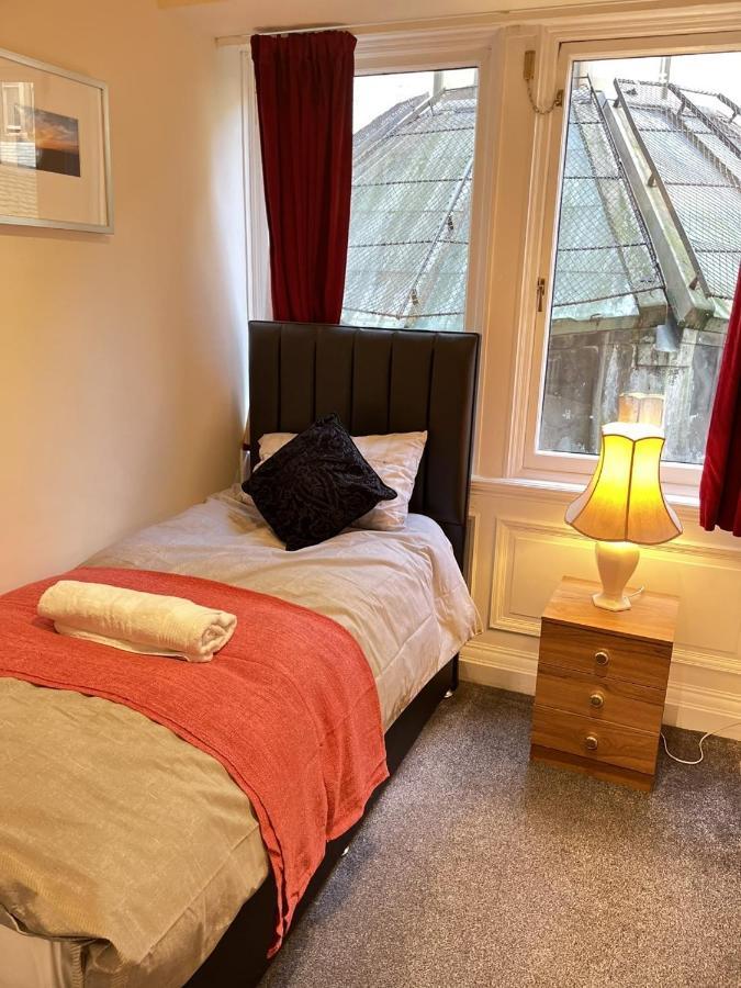 Royal Mile Mansions 2 Bedroom - Edinburgh City Centre Exterior photo